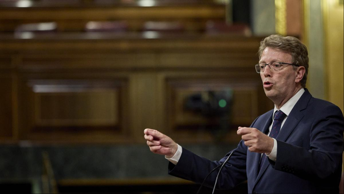 La apuesta de Ferran Bel: Una comida a todos los diputados de PP, Cs y Vox