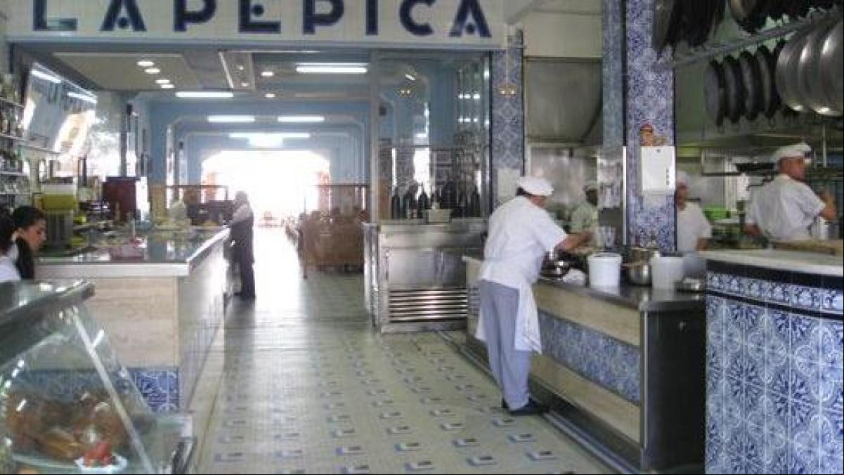 Los restaurantes turísticos de la Comunidad Valenciana no podrán cobrar por reserva