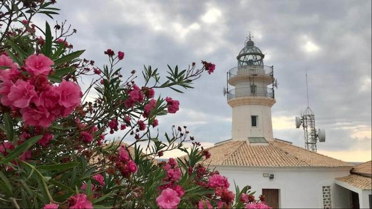 El faro de los espías