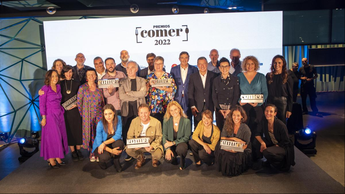 ‘La Vanguardia’ premia la cocina ancestral, el apego al paisaje y la solidaridad