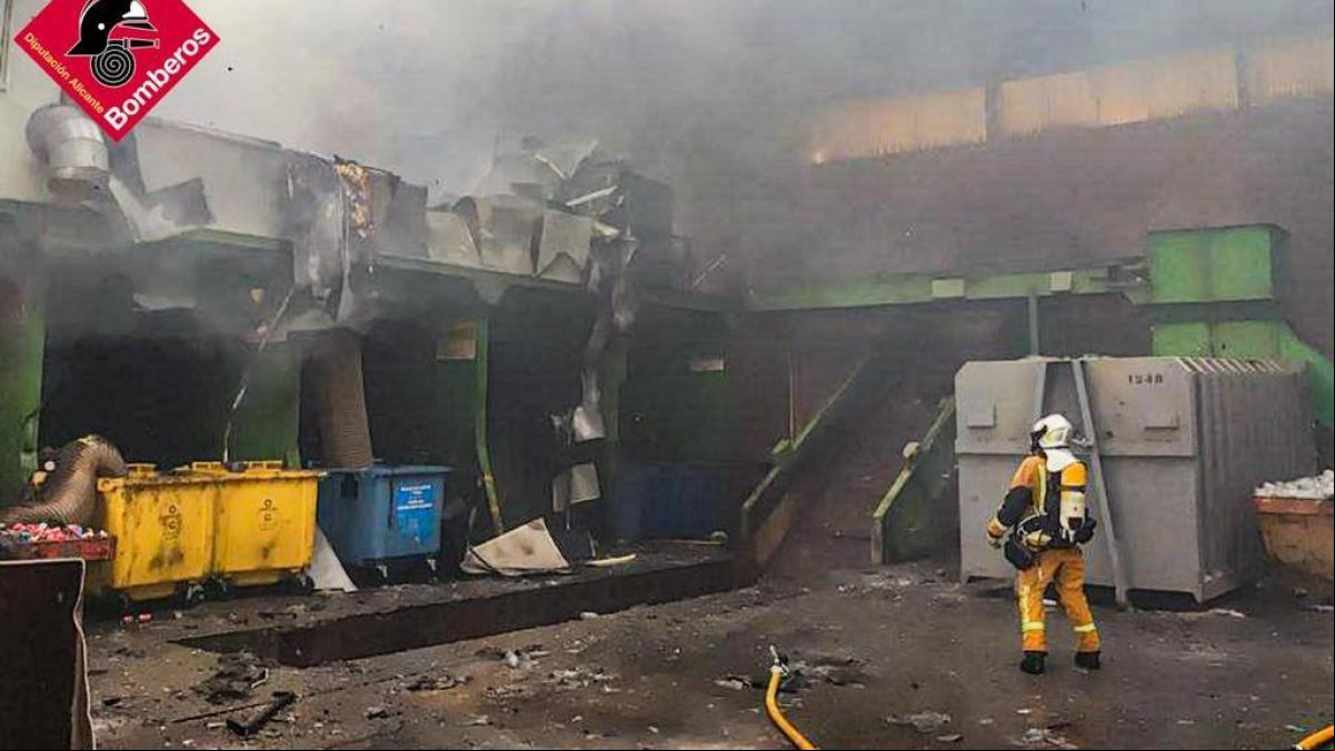 Un herido grave a causa de una explosión en una empresa de Sant Vicent del Raspeig (Alicante)