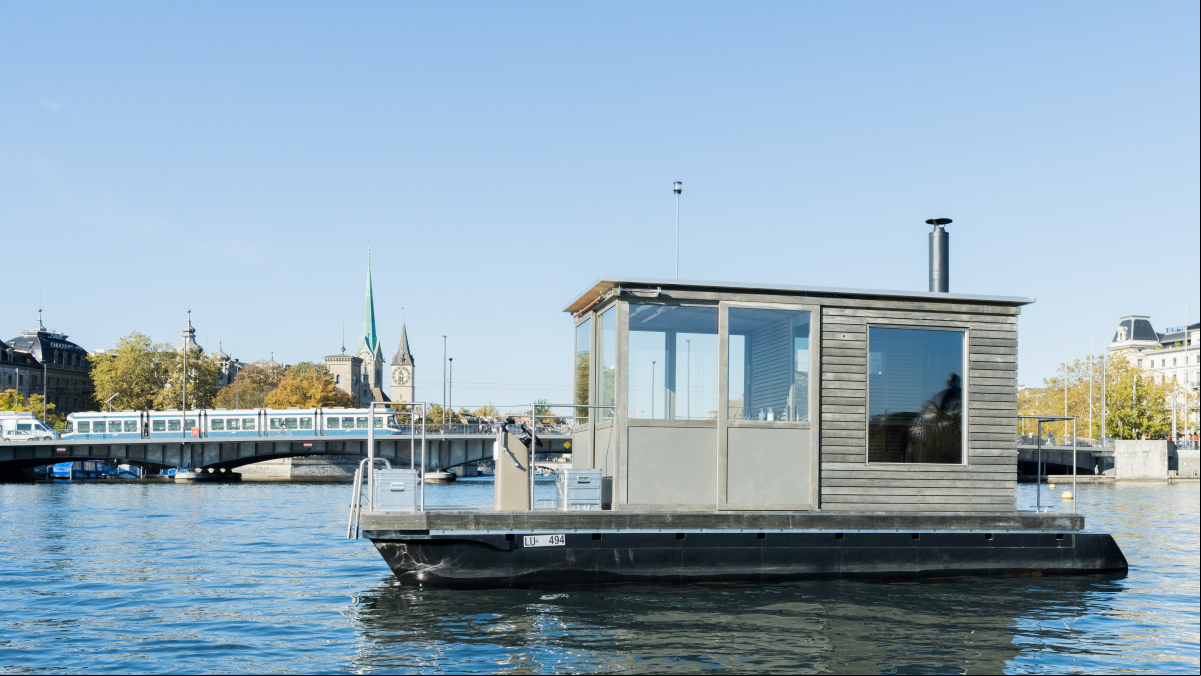 Saunas flotantes, el último capricho para disfrutar el otoño en el lago Zurich
