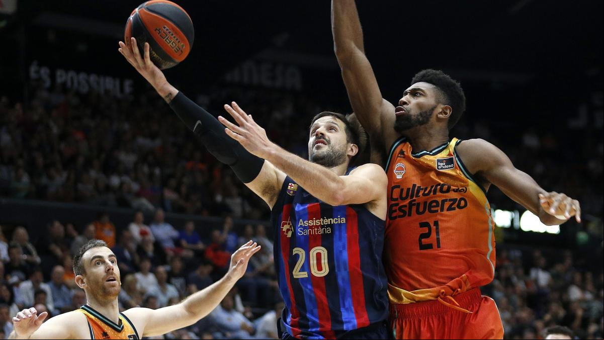 Un sólido Barça doblega al Valencia