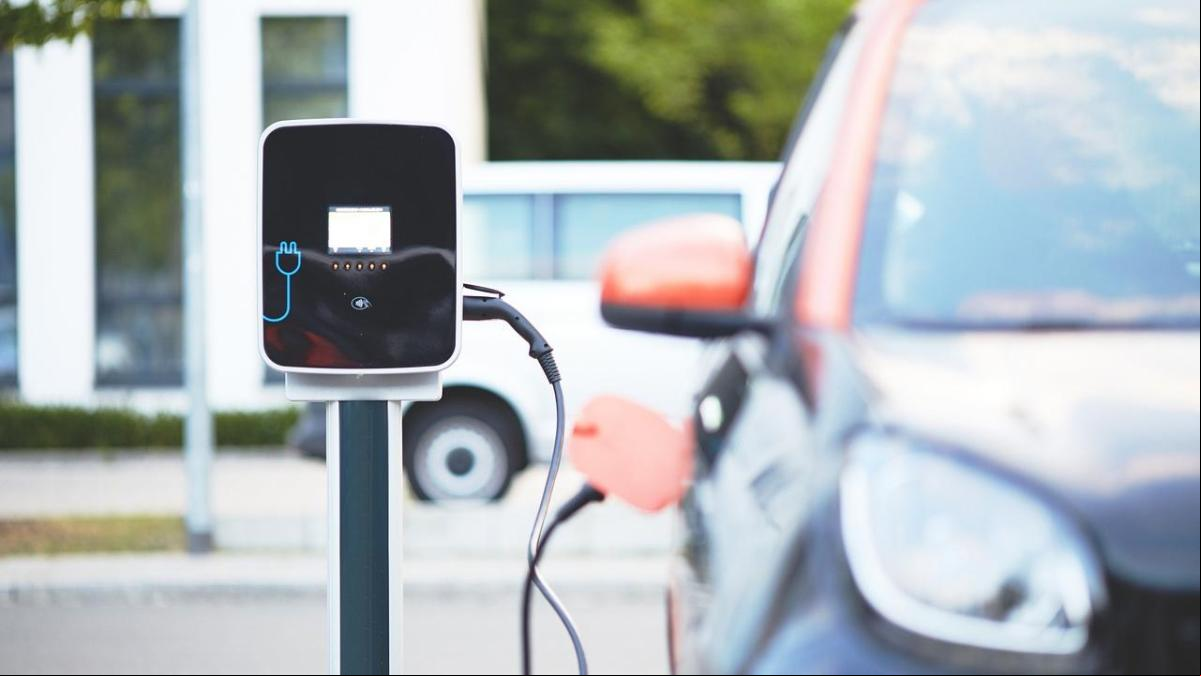 El coche eléctrico no arranca en España: seguimos en la cola de Europa, por detrás incluso de Portugal o Rumanía