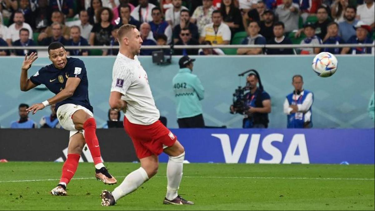 Mbappé señala el camino de Francia a cuartos de final