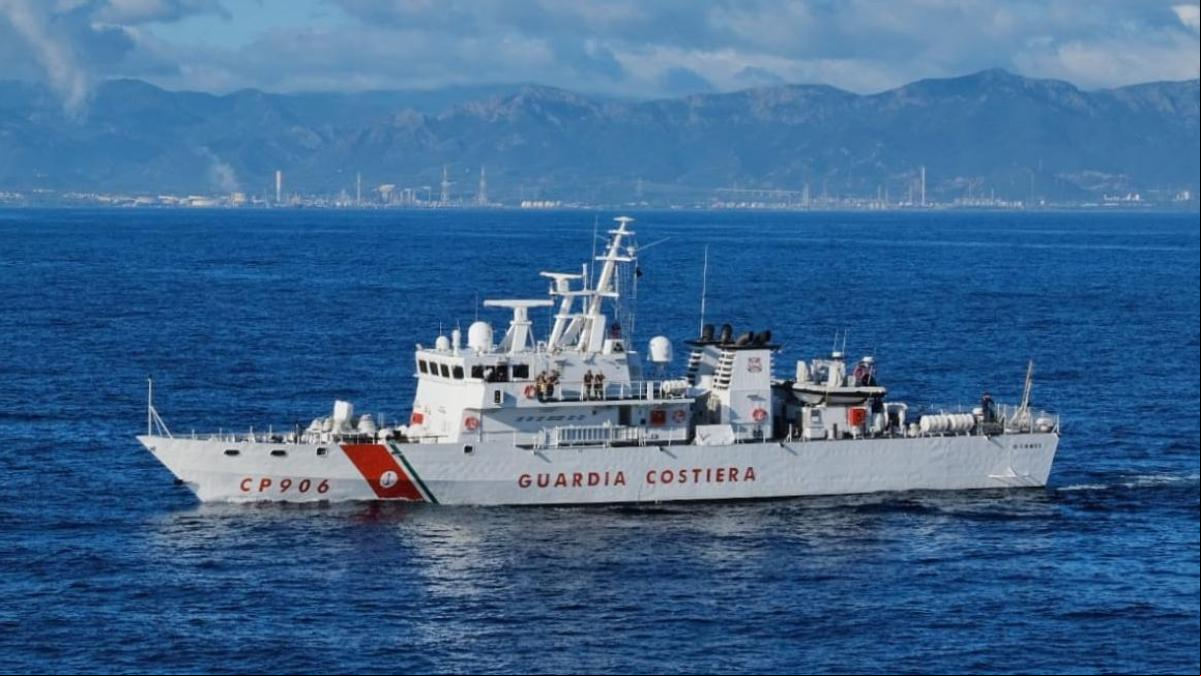 Muere una migrante de dos años tras naufragar el barco donde viajaba con su madre en Lampedusa