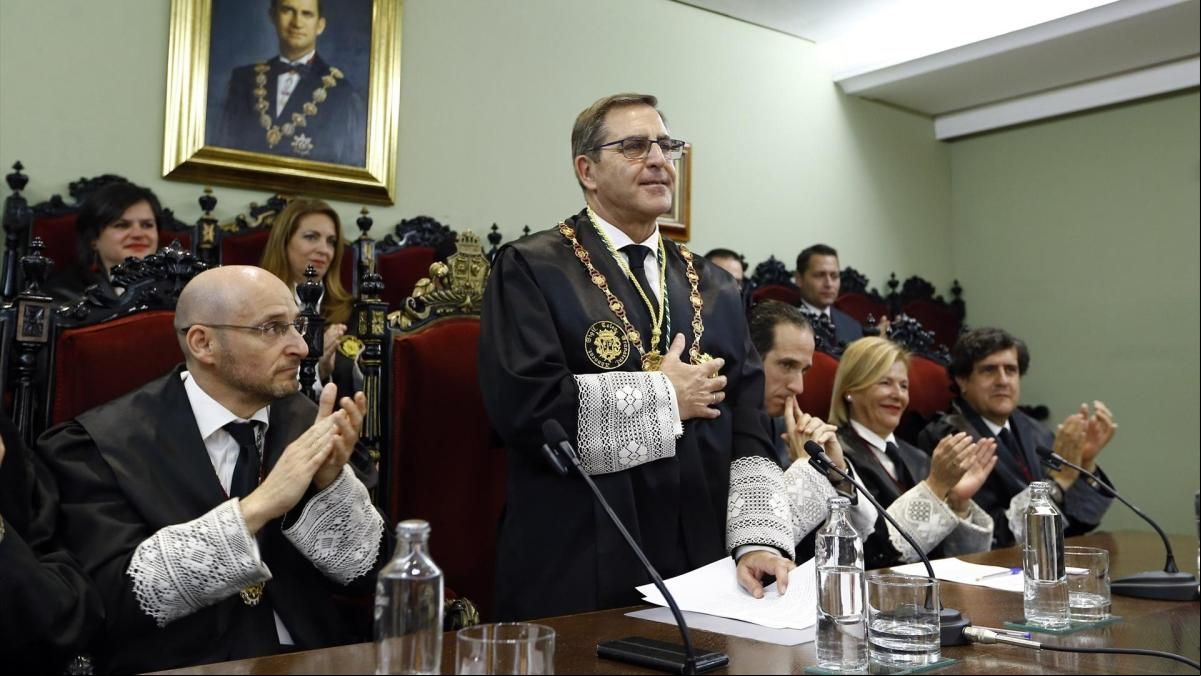 El Colegio de Abogados de Granada se suma a la batalla para impugnar la decisión sobre la Aesia