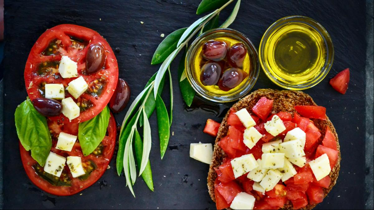 Las 3 mejores dietas que puedes seguir en 2023, según US News and World Report