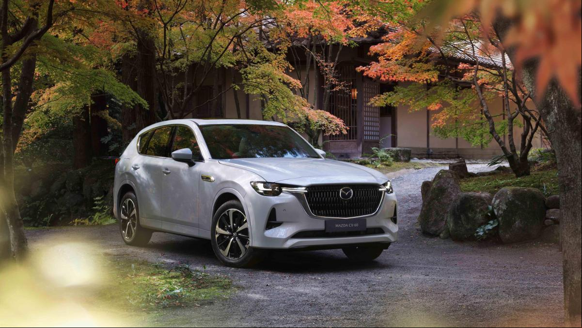 Mazda CX-60 PHEV Homura, un SUV híbrido enchufable sofisticado y eficiente