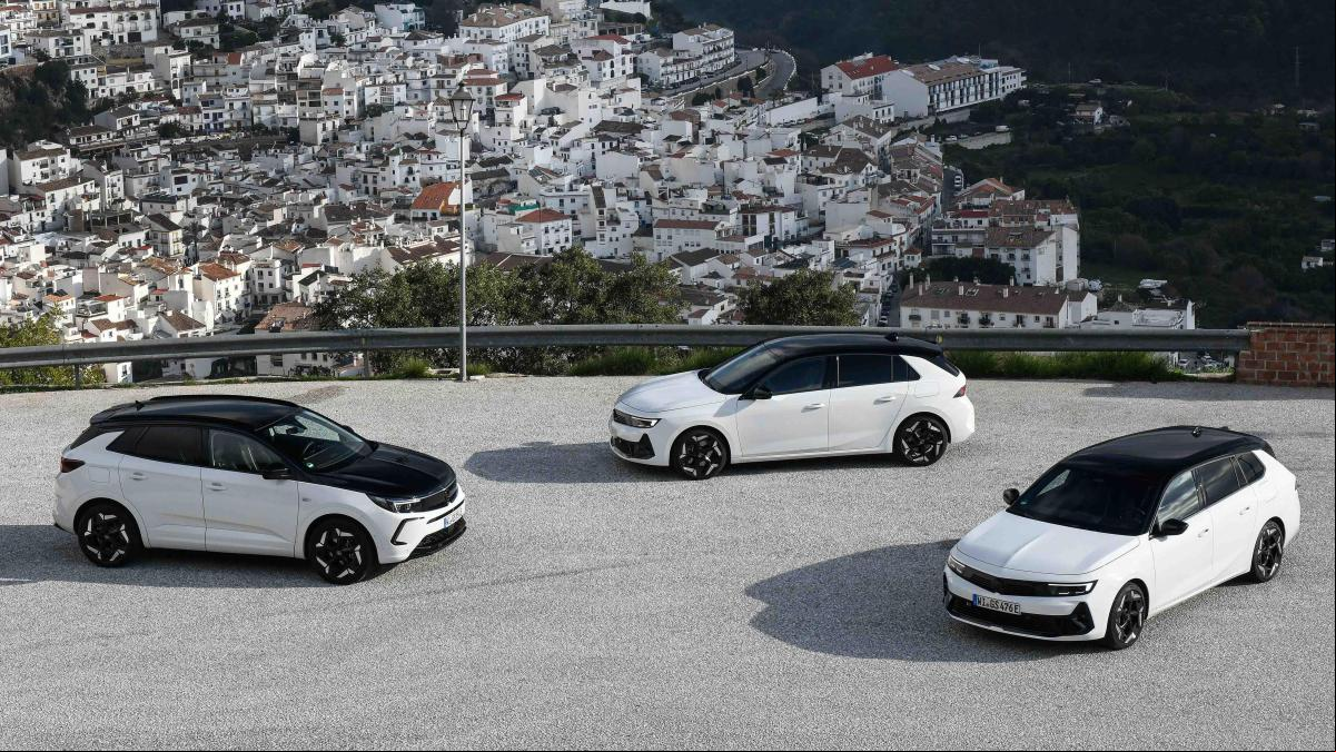 Opel recupera las siglas GSe para sus versiones eléctrificadas de mayores prestaciones