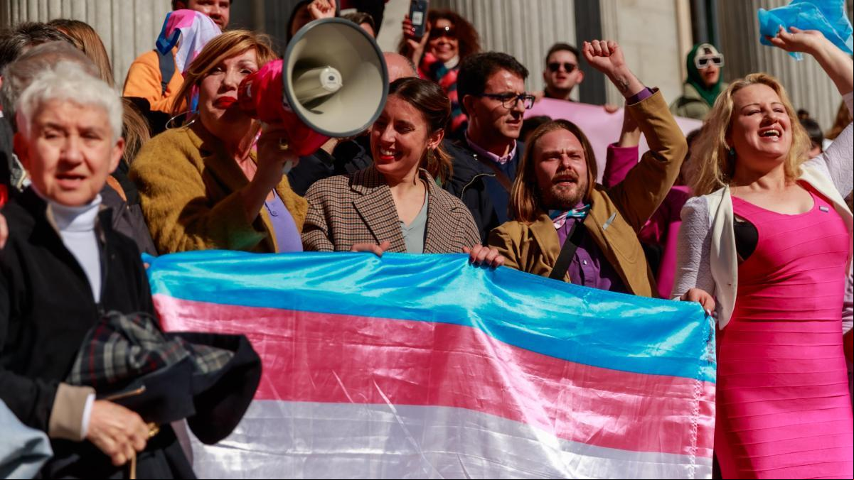 La ponencia del Constitucional avala lo sustancial sobre la Ley Trans con algunas modificaciones