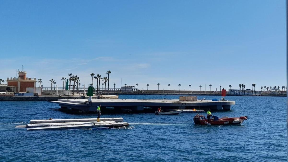 Una “anomalía geológica” retrasa la puesta en marcha de la isla-restaurante de Alicante