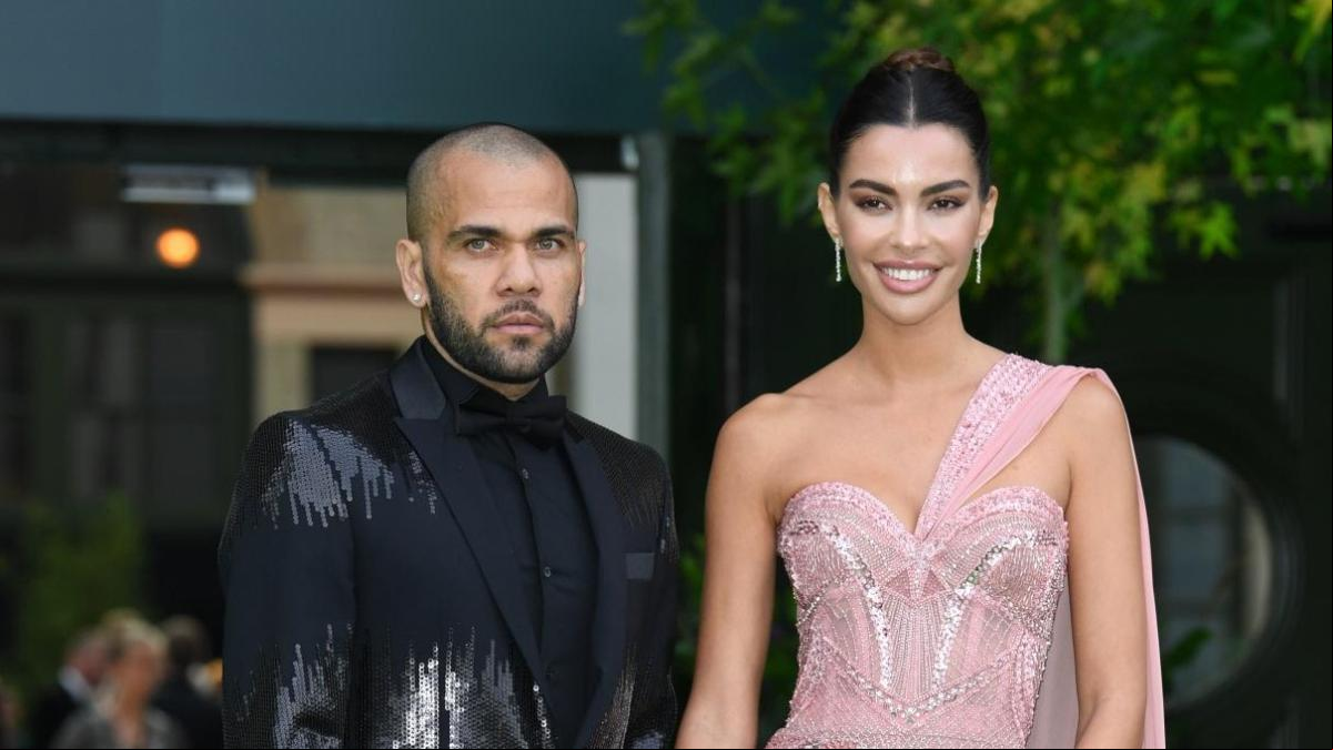 Dani Alves y Joana Sanz siguen juntos: la imagen en Instagram con la que despejan las dudas