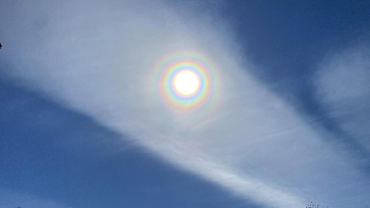 Mira la corona solar de Vic