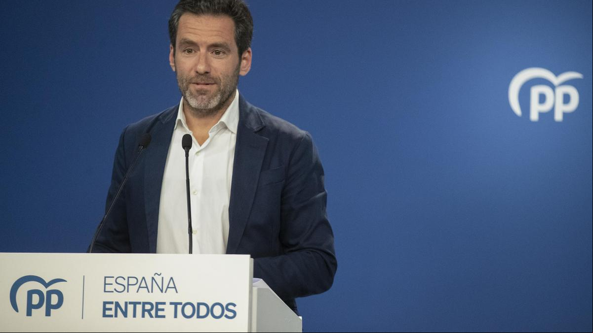 El PP advierte a Vox que un condenado por violencia machista no debe estar en política