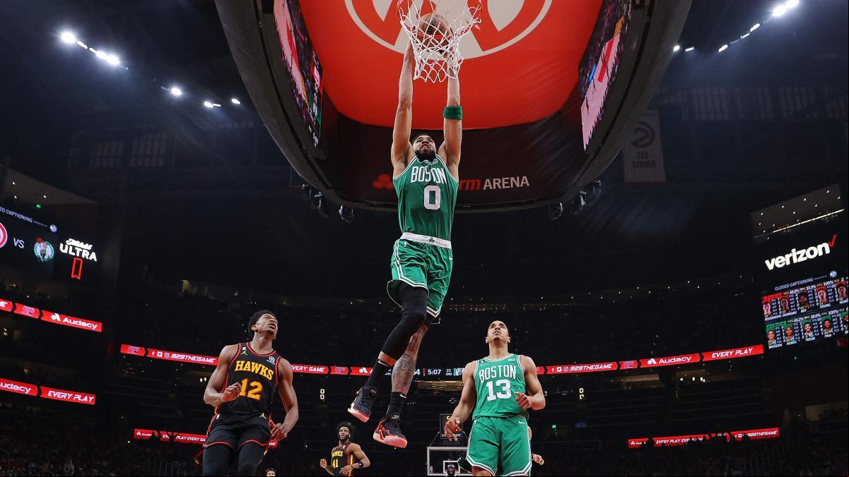 Los Celtics pasan a la siguiente ronda tras una sufrida victoria en Atlanta