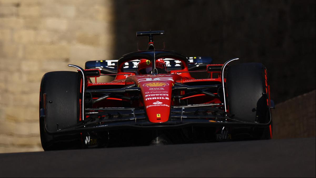 Leclerc vence a Verstappen por la pole, con Alonso sexto y Sainz, cuarto