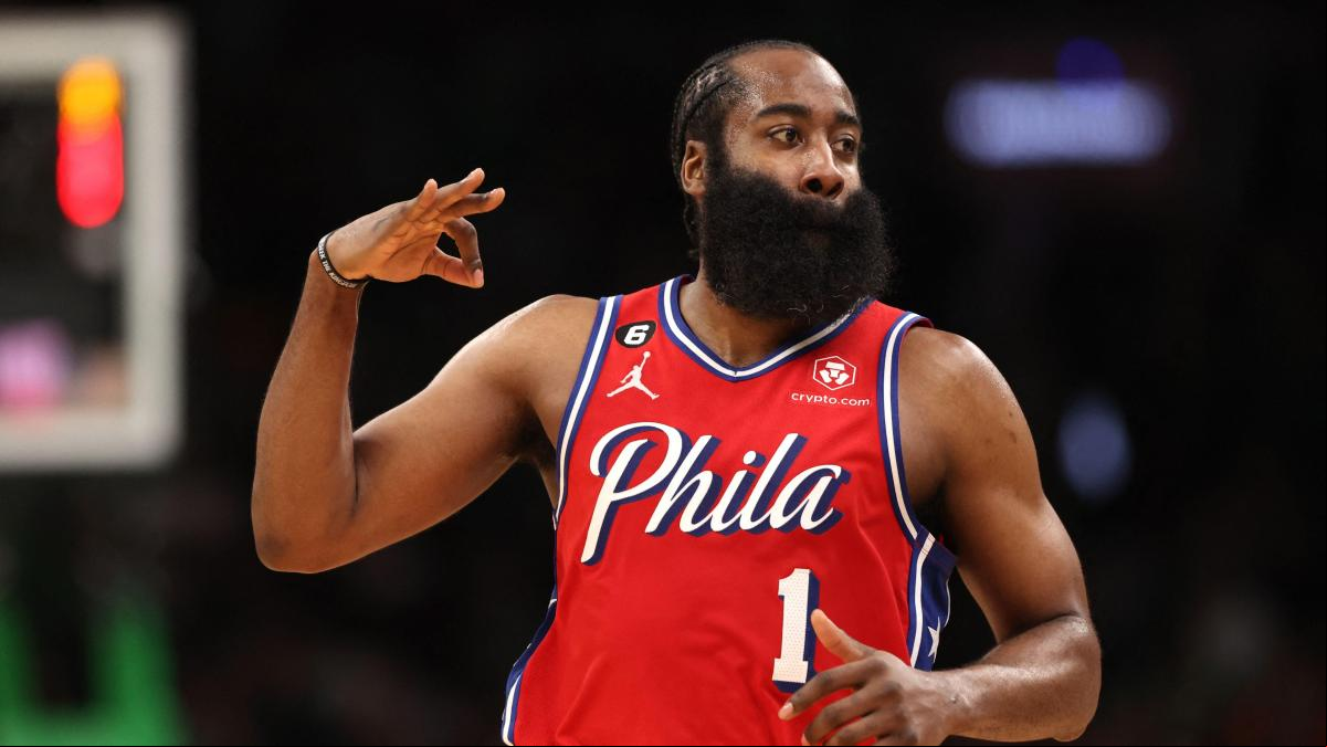 Harden fulmina a los Celtics y los Nuggets dejan a los Suns contra las cuerdas