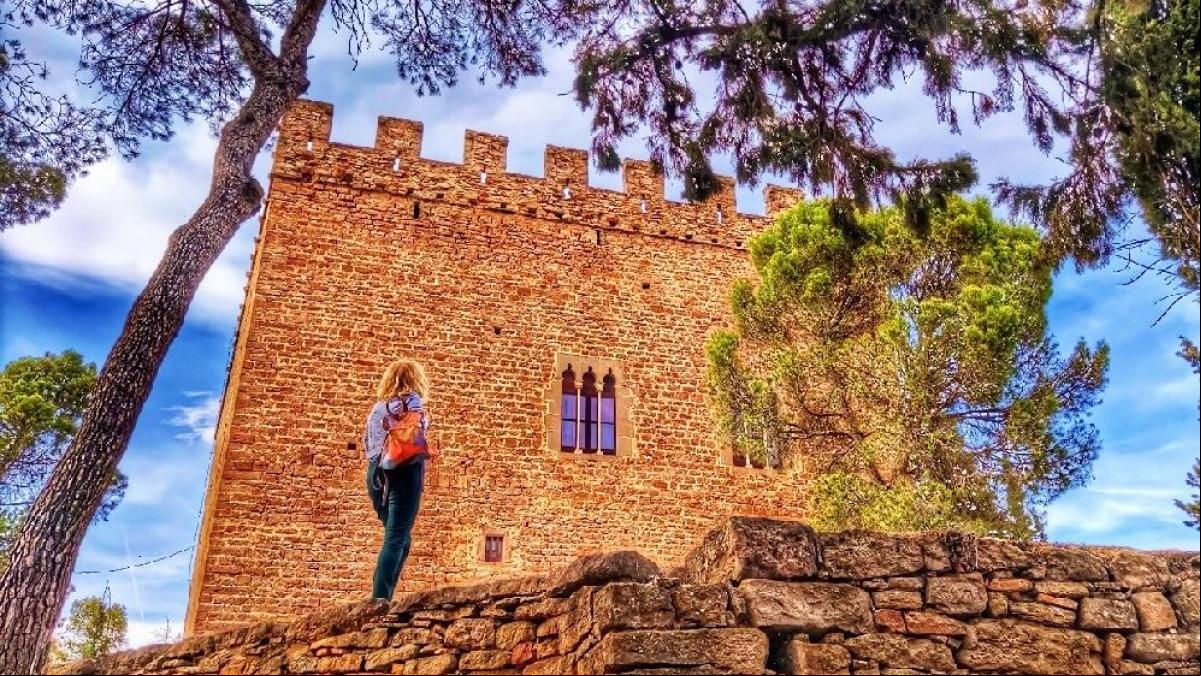 Un castillo donde recrear la Catalunya medieval
