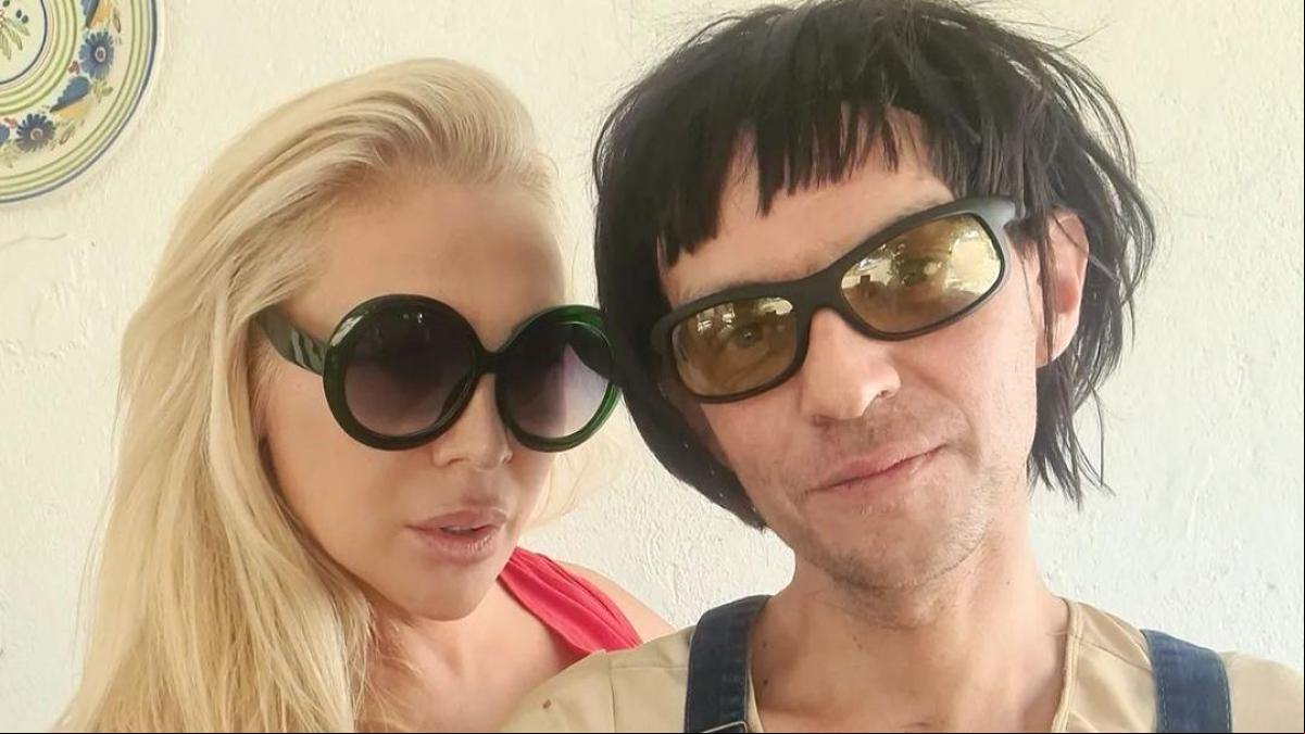 Camilo Blanes amenaza con casarse con Christina Rapado si su madre no le deja en paz