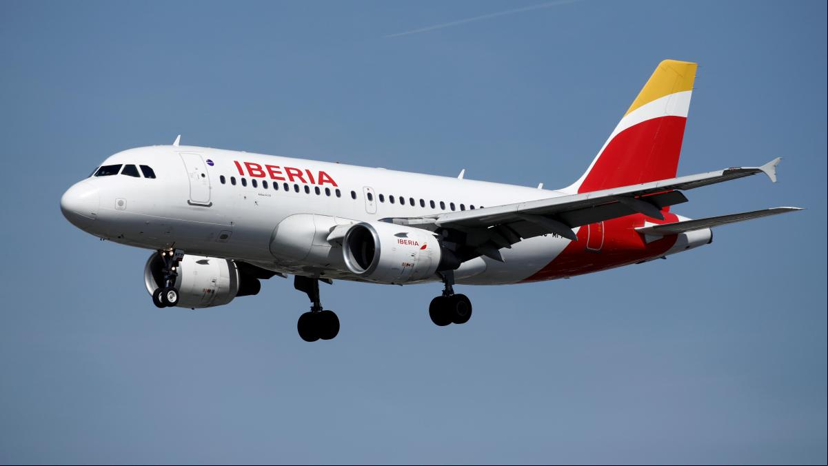 IAG se compromete a invertir 6.000 millones en sus cuatro aerolíneas españolas hasta 2029