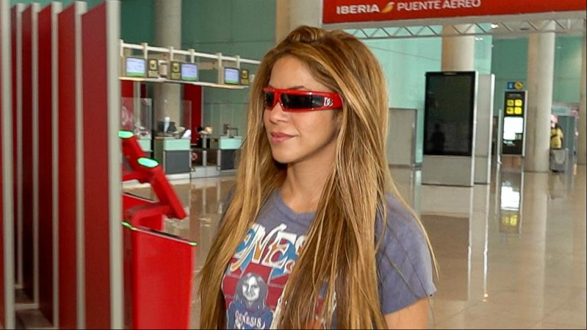 El look futurista de Shakira para volver a Miami