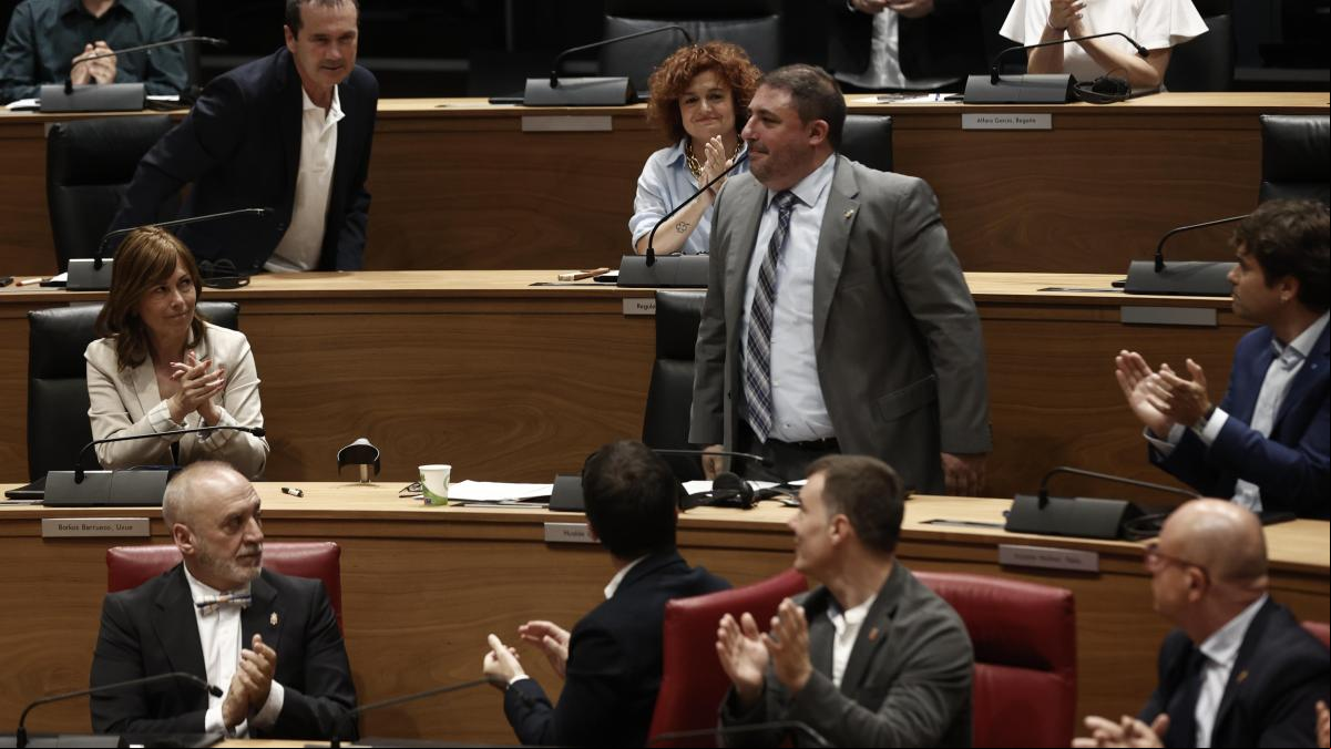 Unai Hualde, de Geroa Bai, reelegido presidente del Parlamento de Navarra