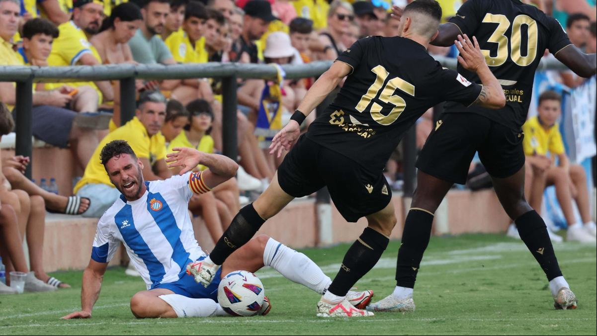 El Espanyol pierde el primer amistoso de pretemporada ante el Cádiz