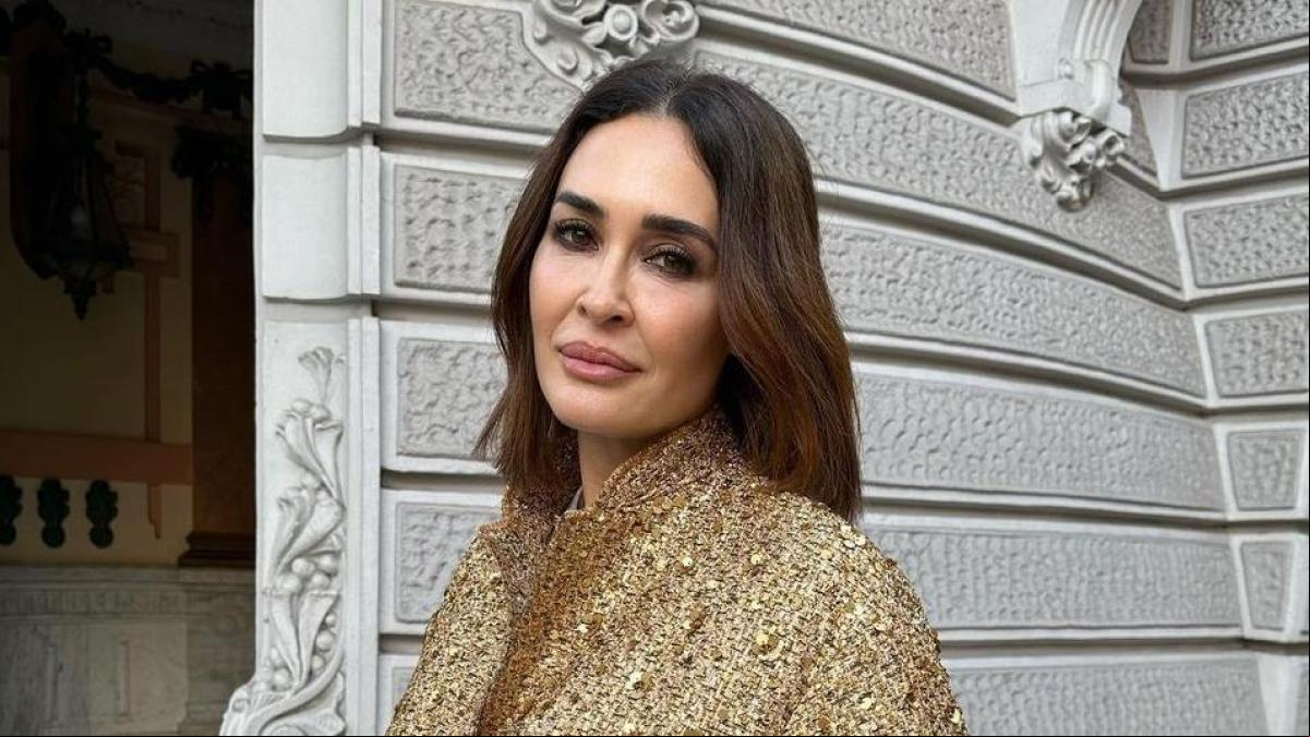 “Me ha sorprendido gratamente”: la pieza de 26 euros de Zara con la que Vicky Martín Berrocal consigue uno de los looks más originales para ir al trabajo