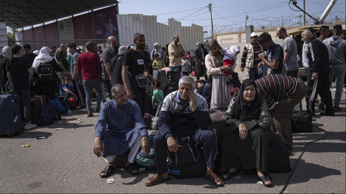 Israel dejará pasar 20 camiones de ayuda a Gaza desde Egipto a pesar de la necesidad de 100 al día