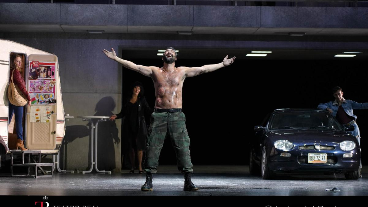 Un Orlando pirómano incendia el Teatro Real