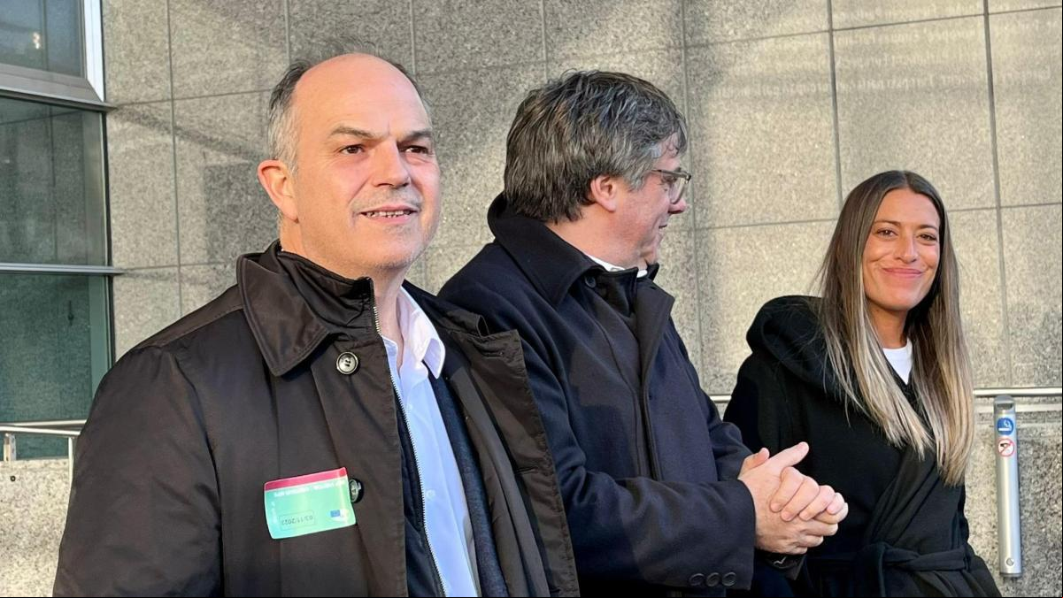 Junts y PSOE alejan la inminencia de un acuerdo para la investidura de Pedro Sánchez