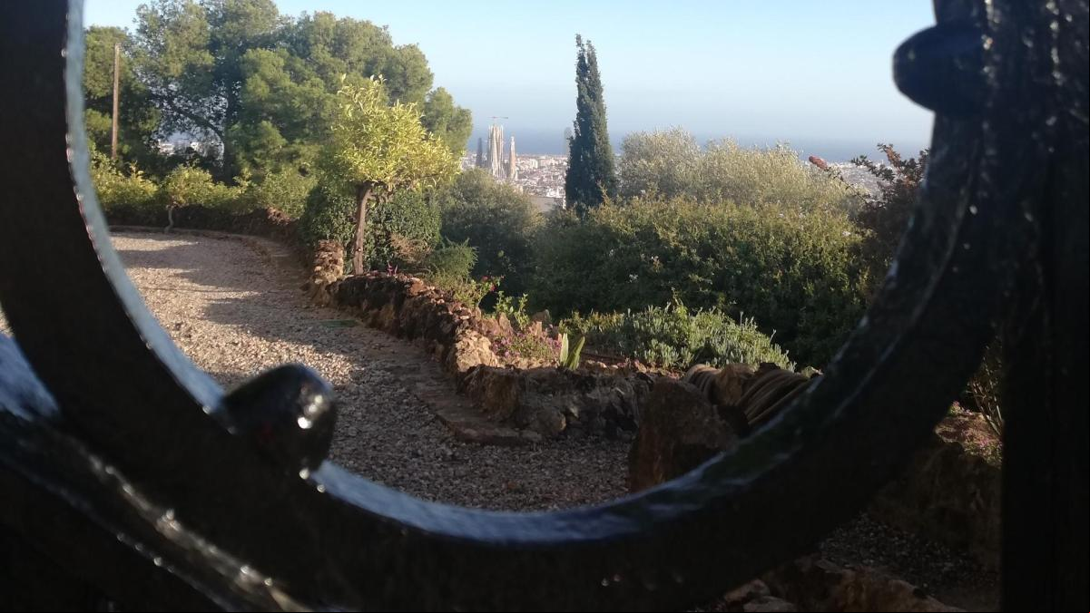 El mirador de hierro de la Sagrada Familia