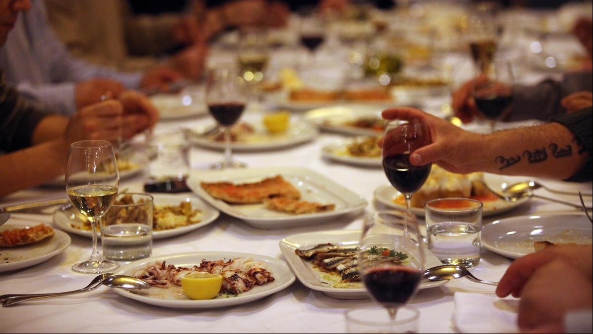 Las rebajas en una cena navideña de empresa van a juicio