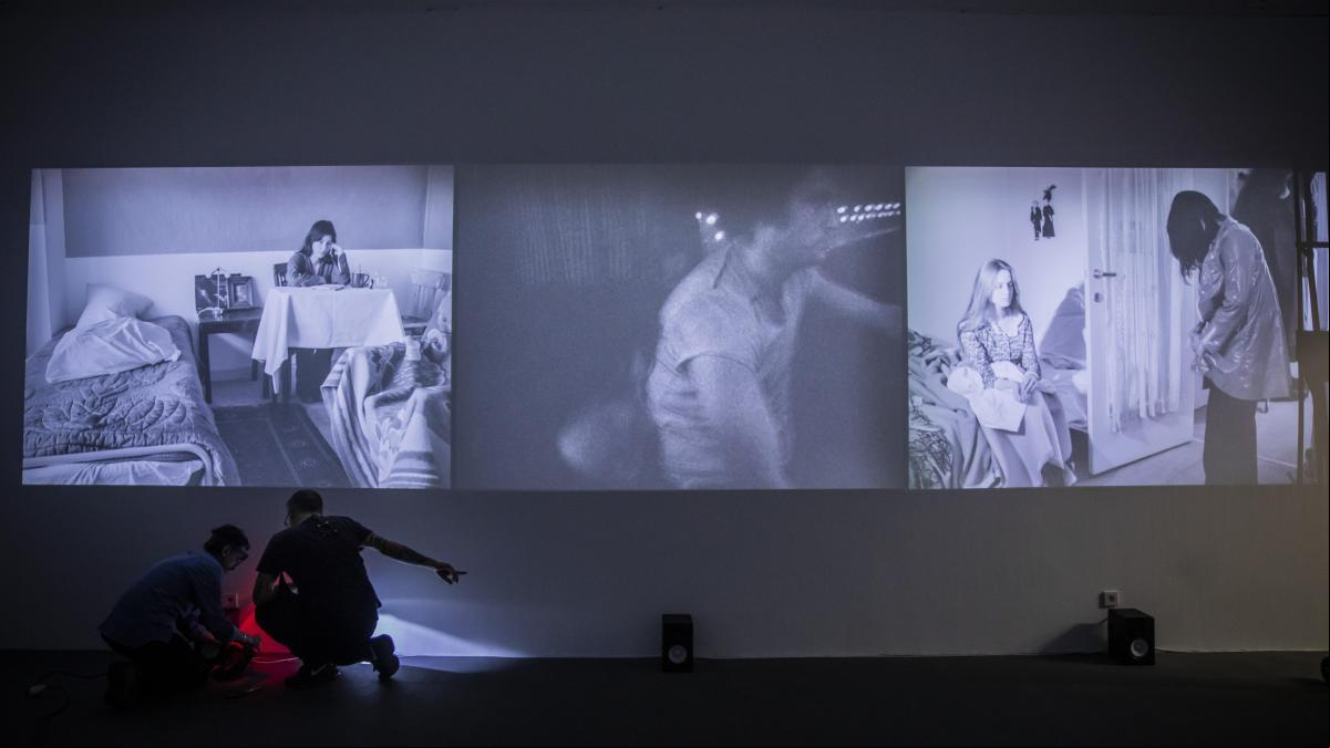 Las instalaciones de Chantal Akerman desbordan vida en La Virreina