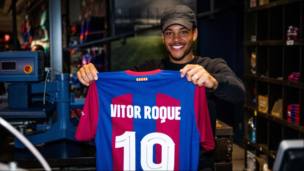 Empieza el viaje de Vitor Roque en el Barça