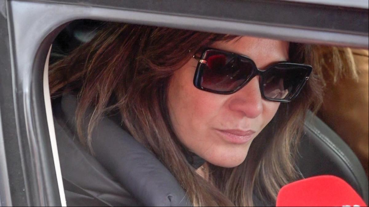 Fabiola Martínez rompe a llorar en la presentación de su libro tras recordar su gran trauma de la infancia: Siento mucha rabia