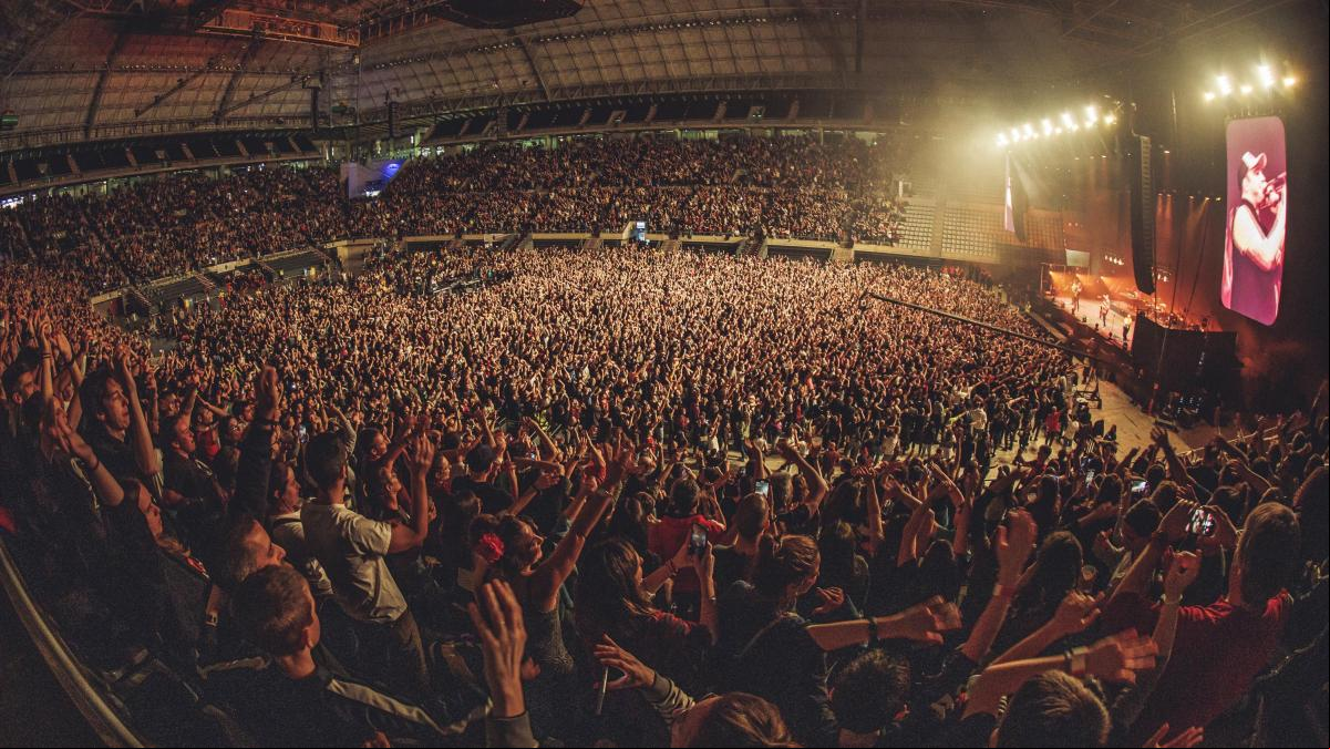 Un libro repasa el impacto de Zoo, síntesis y culmen del éxito de la música en valenciano