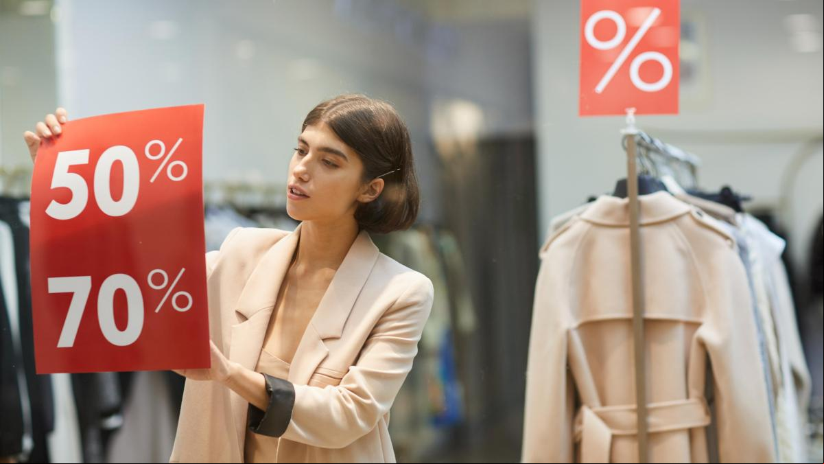 Rebajas verano 2024: Cortefiel, Springfield o Womensecret y otras tiendas que ya han empezado