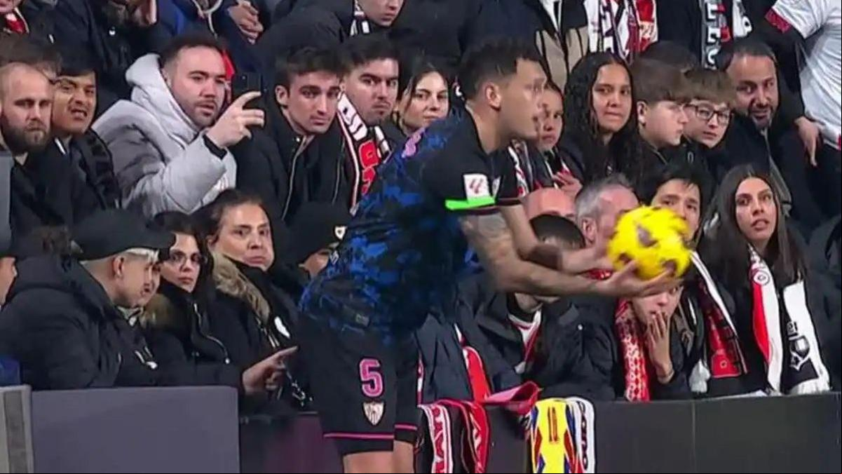 Antiviolencia propone 6.000 euros de multa al aficionado que tocó el culo a Lucas Ocampos