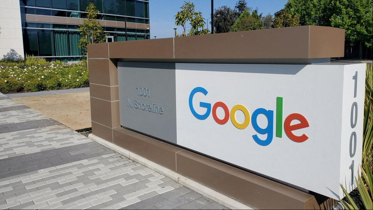 Google renuncia a la política que beneficia la contratación de no blancos en Estados Unidos
