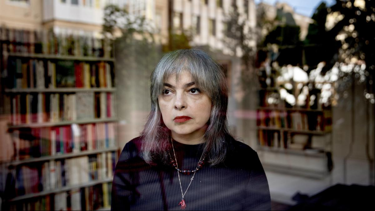Mariana Enríquez: Todo puede pasar en Argentina ahora mismo