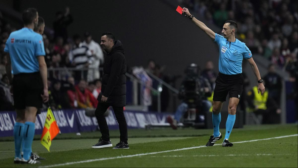 Dos partidos de sanción para Xavi