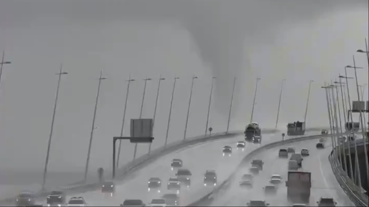 Un impresionante tornado daña viviendas en Lisboa durante el paso de la borrasca Nelson