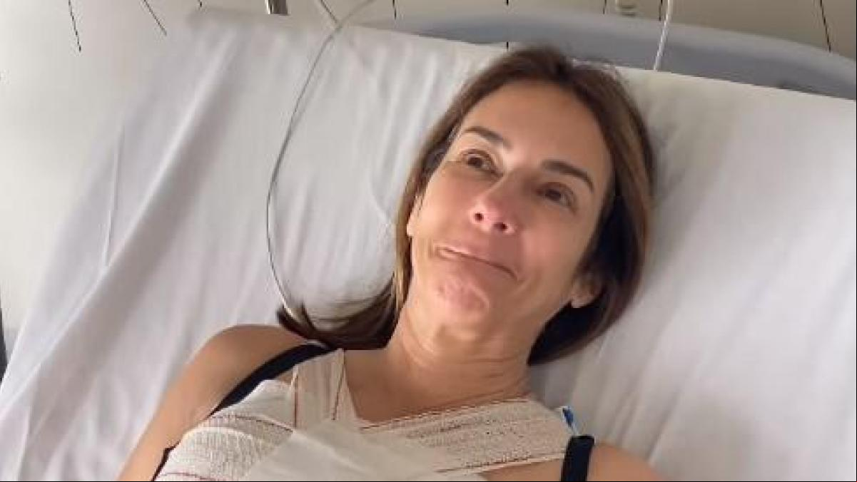 Elena Rodríguez reaparece con dolor en una cama de hospital tras ser intervenida