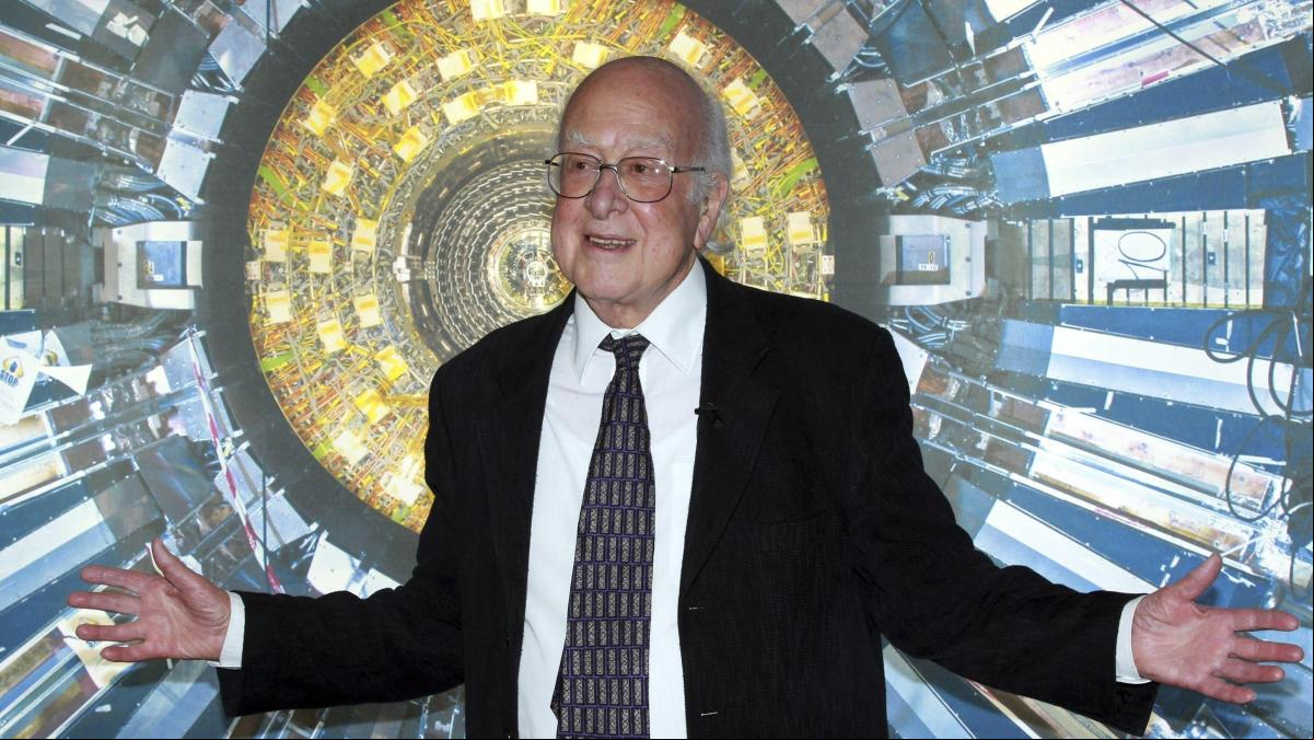 Muere el físico Peter Higgs, que predijo la existencia del bosón que da sentido al Universo