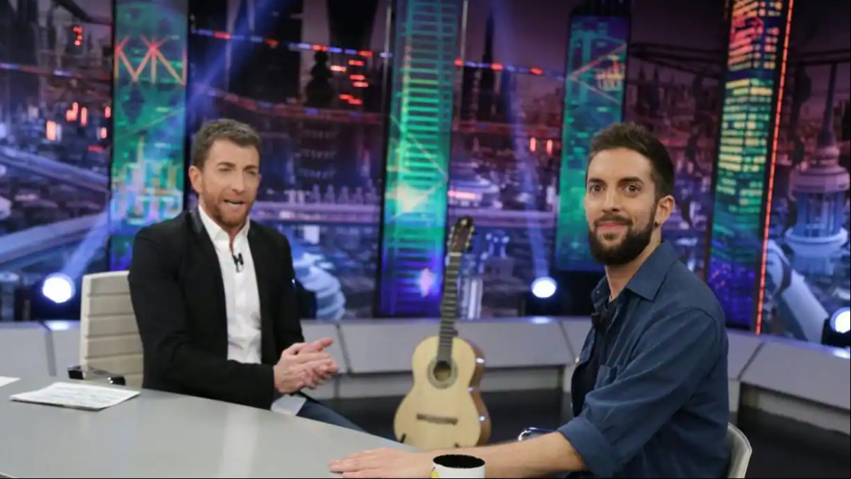 El día que David Broncano visitó a Pablo Motos en El Hormiguero: Desde su irrupción un patinete hasta su entrevista