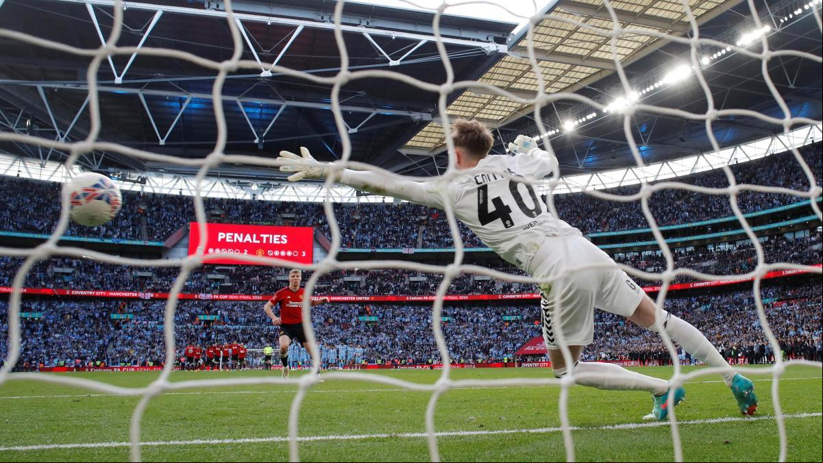 Un heroico Coventry cae en los penaltis ante el Manchester United