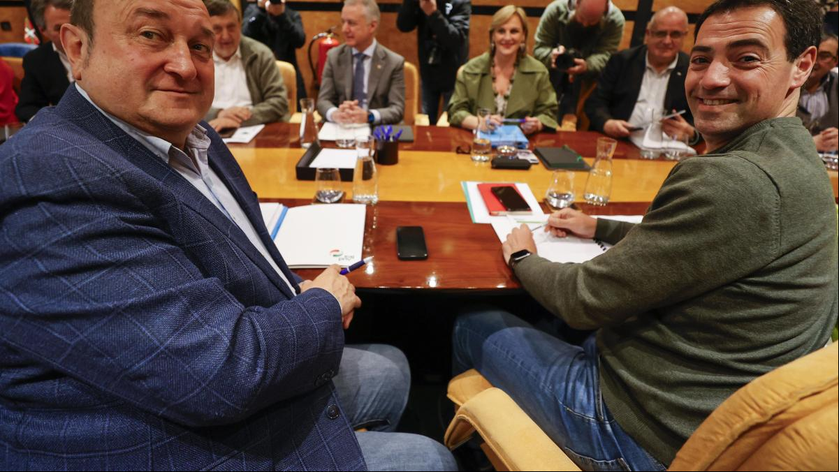 El PNV asume que el PSE tendrá más poder en el próximo gobierno vasco