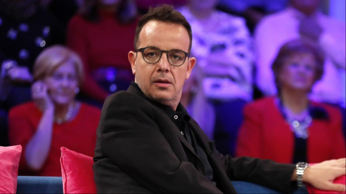 Revelado quién será el polifacético sustituto de Àngel Llàcer en Tu cara me suena